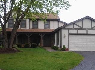 210 Carmelhead Ln, Schaumburg, IL 60193