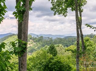 456 Spring House Dr, Burnsville, NC 28714