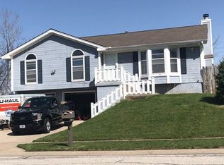 1424 Lynette St, Liberty, MO 64068