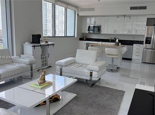 92 SW 3rd St APT 1505, Miami, FL 33130