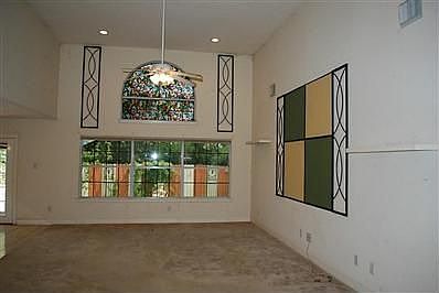 3rd image of 6221 Brookfield Dr