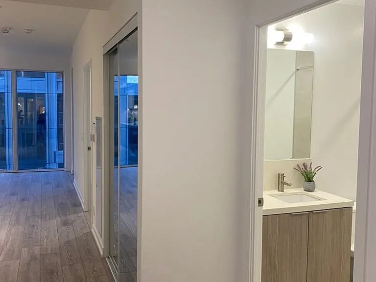 2020 Bathurst St #540 — Photo 12