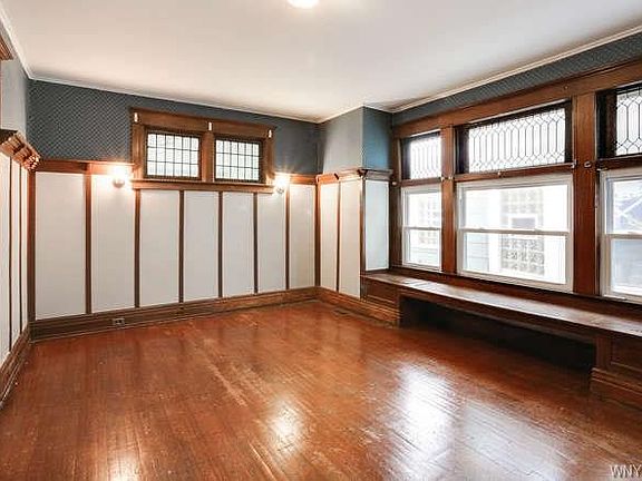 4th image of 31 Hedley Pl