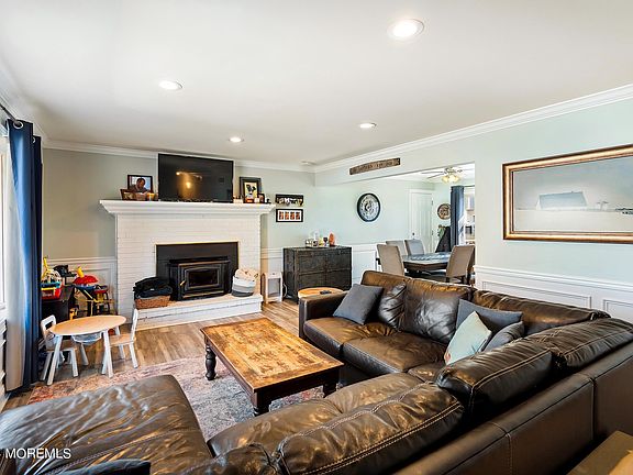 5th image of 1024 8th Avenue