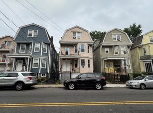 648 Grove St #2A, Irvington, NJ 07111