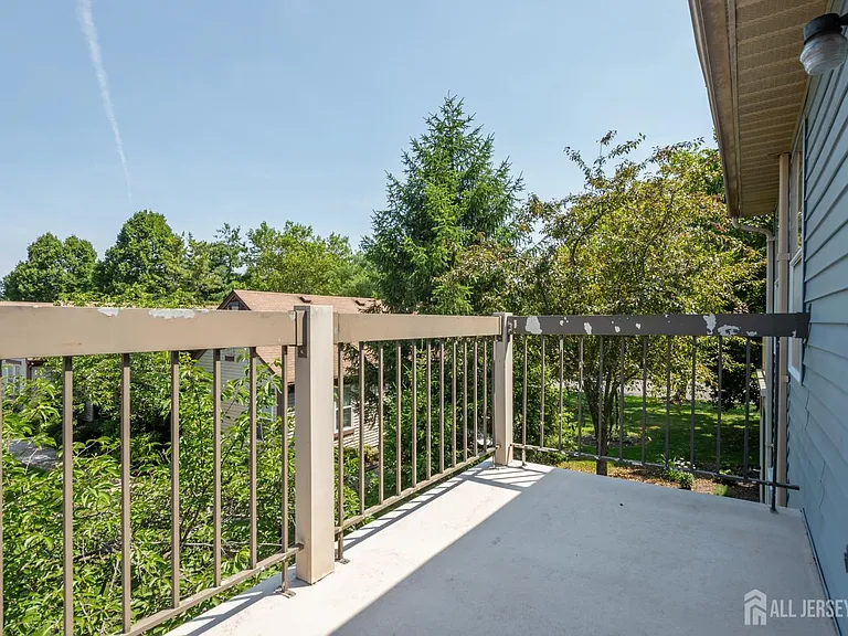 122F Concordia Cir — Photo 3