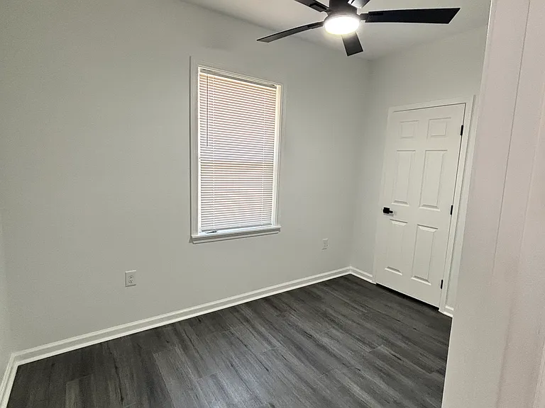1716 Independence St — Photo 4