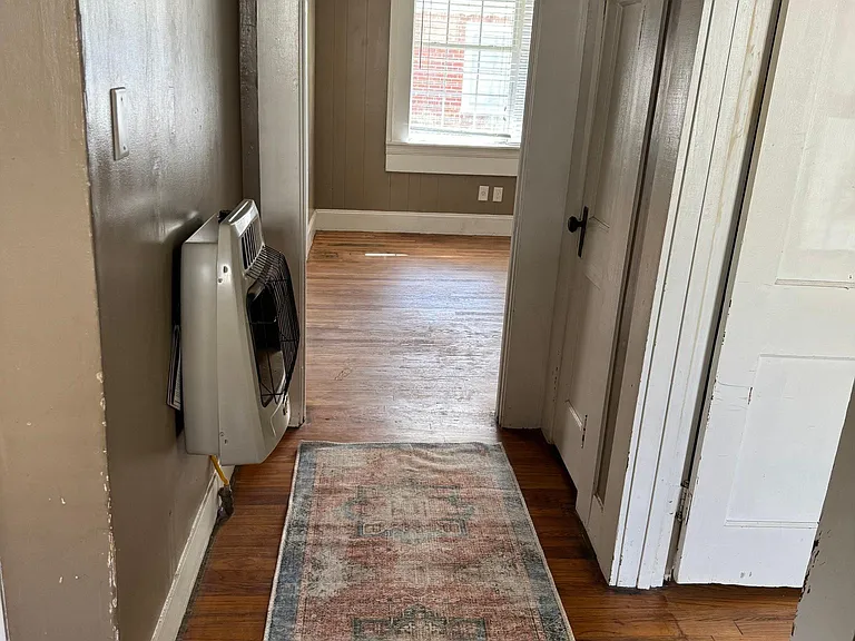 3410 Forrest Ave — Photo 4