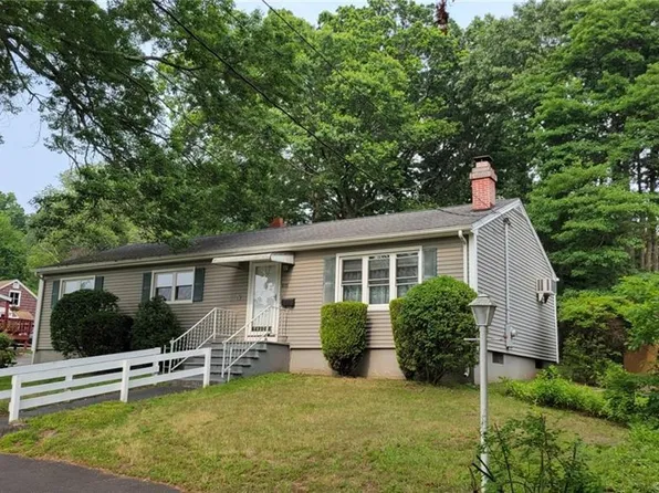 835 Naugatuck Avenue, Milford, CT 06461