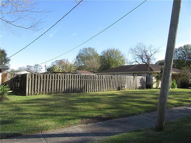 1st image of 1240 Fairway Dr