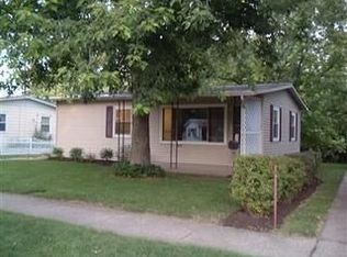 608 S Riverview Ave, Miamisburg, OH 45342