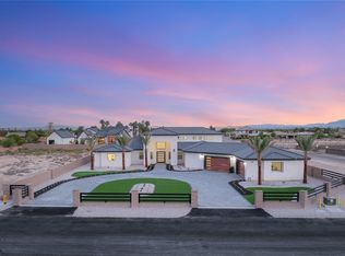 6383 Horse Dr, Las Vegas, NV 89131