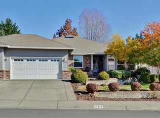5626 Cherry Ln, Medford, OR 97504