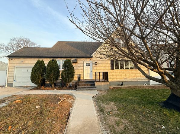260 Cedar Ct #2