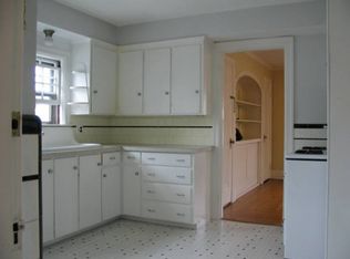 700 Pontiac Ave, Cranston, RI 02910