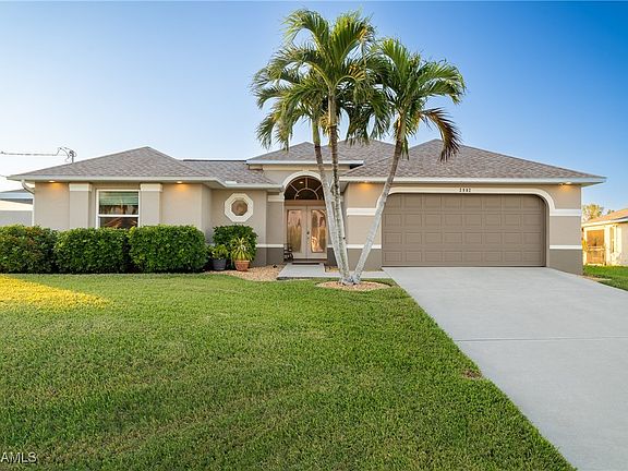 2nd image of 2902 SW 10th Pl