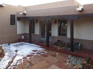 1873 Cerros Colorados, Santa Fe, NM 87501