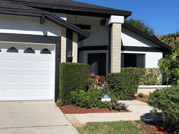 2nd image of 2306 Walden Pl N