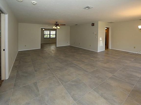 4th image of 107 Hourglass Dr