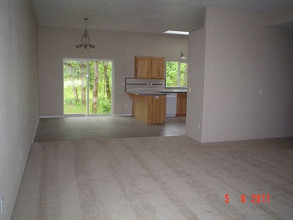 Open Floor Plan!
						:
						Modern Open Floor Plan!
