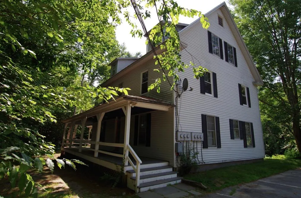 1 bed, $1,595 — Photo 1
