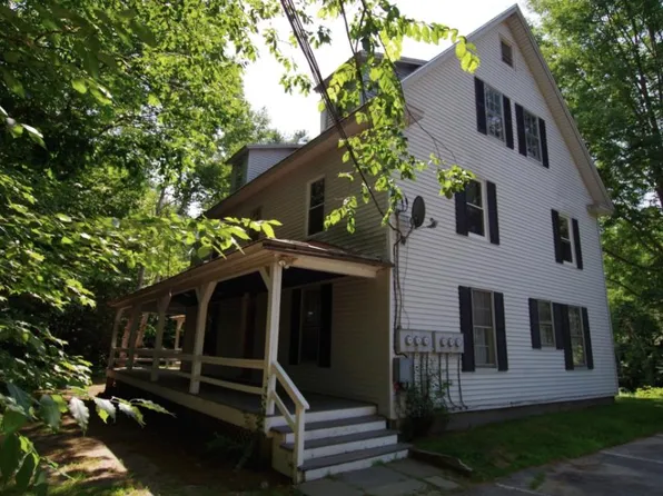 112 Hillcrest Dr #1, New London, NH 03257