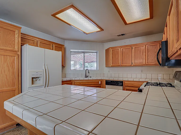 4005 Asino Ave — Photo 14