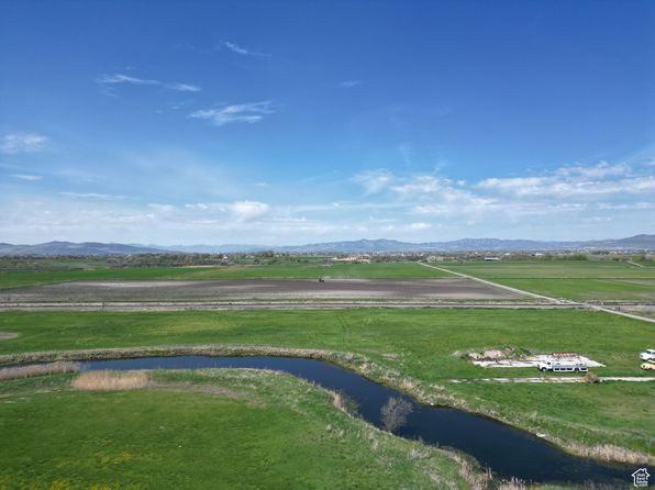 9837 N Highway 38 W, Deweyville, UT 84309
