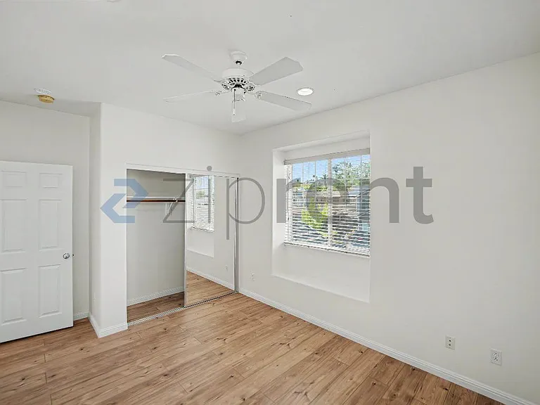 25014 Oliver Way — Photo 29