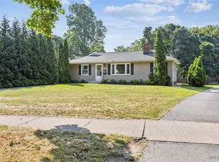 181 Seymour Rd, Rochester, NY 14609