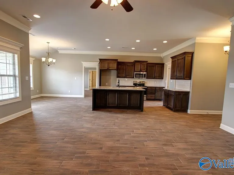 22947 Pin Oak Dr — Photo 5