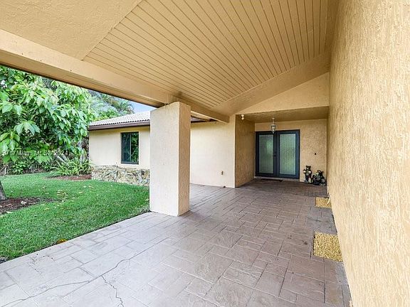 3rd image of 7950 NW 90th Ave