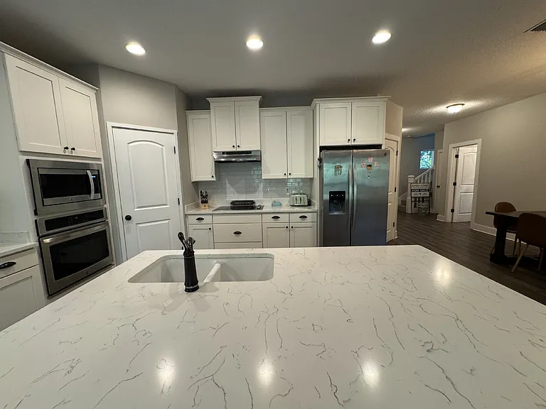2523 Oleander St — Photo 18