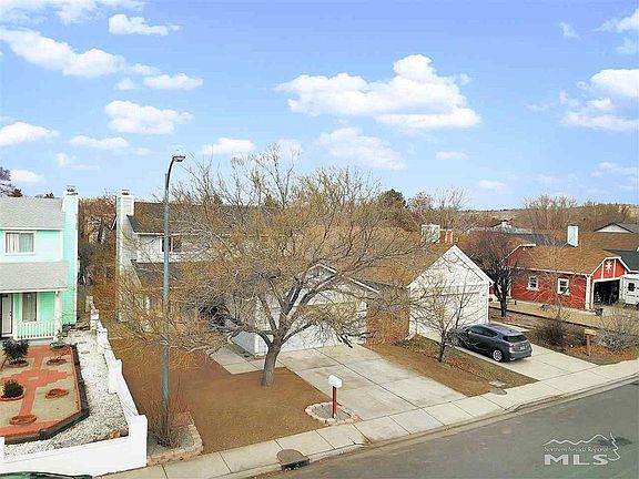 2nd image of 1256 O'Callaghan Dr