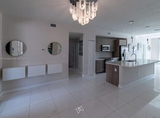7805 NW 104th Ave APT 21, Doral, FL 33178