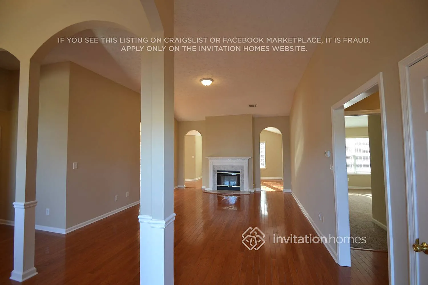 2405 Pemberton Pt Buford, GA 30519 — Photo 2