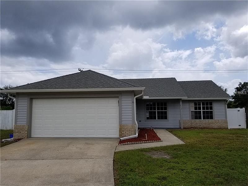 1st image of 213 S Hampton Ct