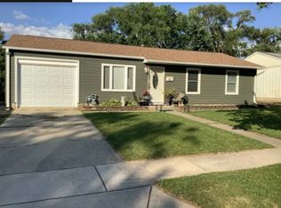 427 Kenyon Ave, Romeoville, IL 60446