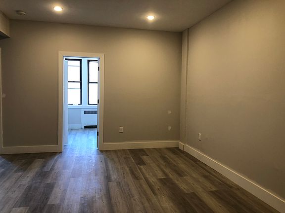 5th image of 92 Highland Ave #24E