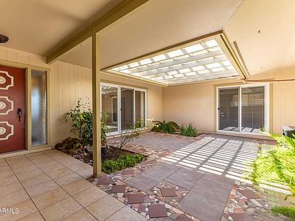 4th image of 10637 W CARON Drive