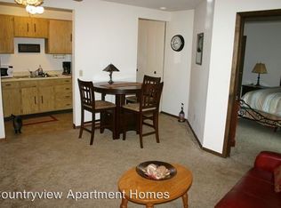 1700 30th Ave APT 52, Monroe, WI 53566