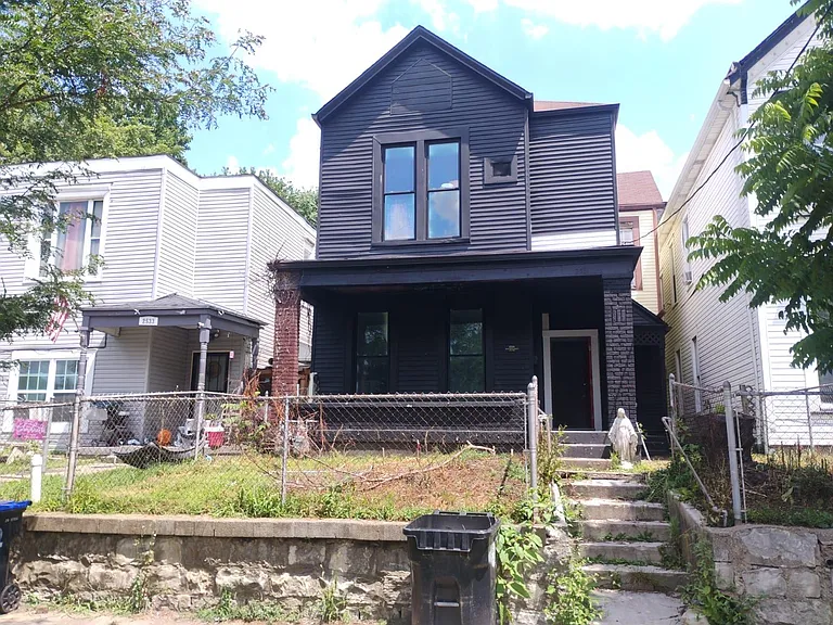 2531 W Main St — Photo 5