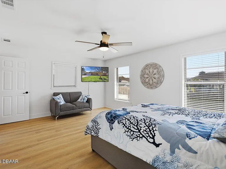10 Flametree Ct — Photo 25