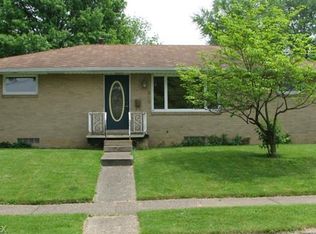 210 15th St SW, Massillon, OH 44647