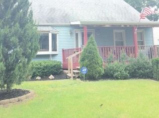 40 Rapple Dr, Albany, NY 12205