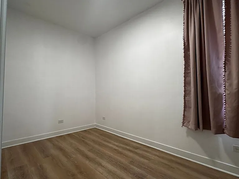 2812 S Pulaski Rd #1 — Photo 16
