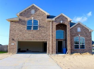 3211 Jeanette Cir, Mont Belvieu, TX 77523