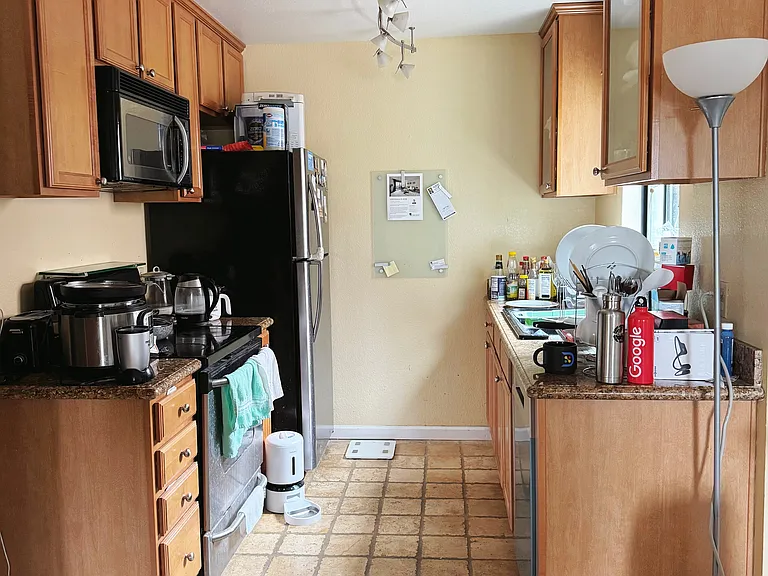 2250 Monroe St #338 — Photo 9