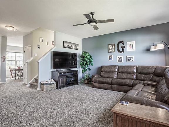 5th image of 18392 Clayborne Dr