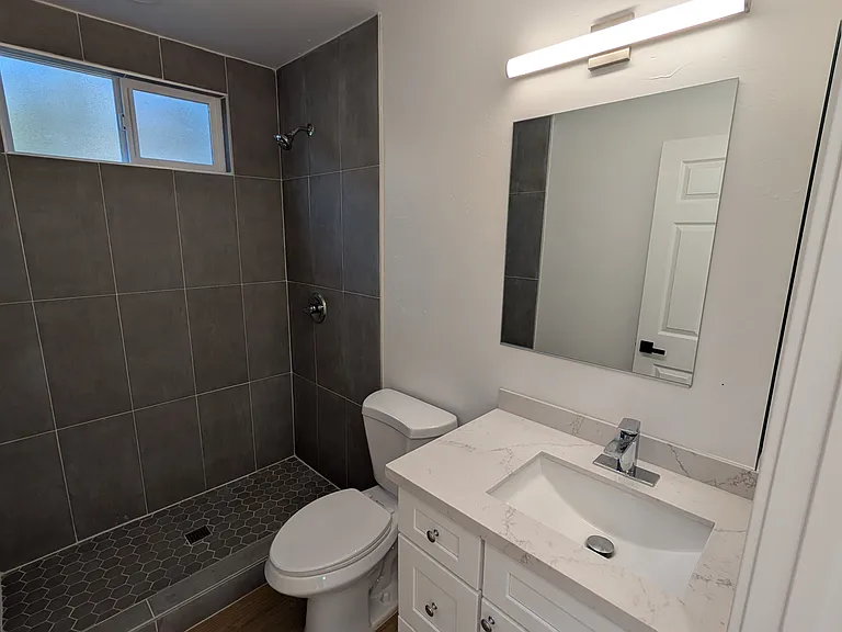 1304 Buena Vista Ave — Photo 20
